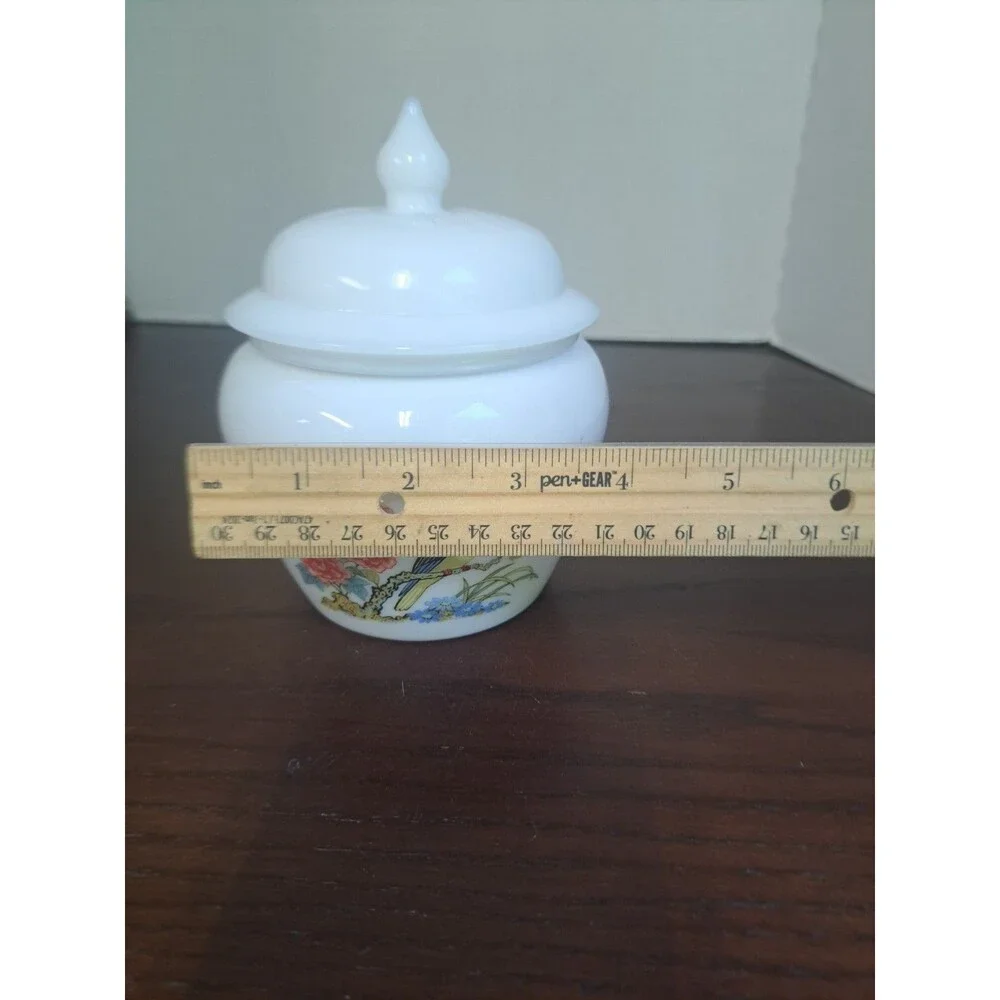 1972 Avon Dynasty Milk Glass Ginger Jar With Songbird